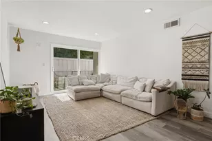 18620 Hatteras Street, Tarzana, CA 91356 - Photo 11