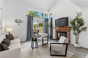 592 Fairfield, Simi Valley, CA 93065 - Photo 9