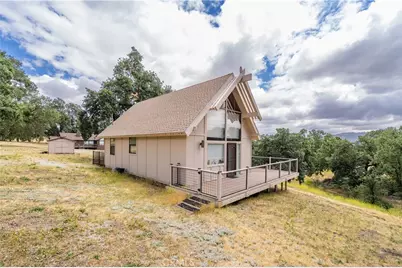 27200 Bear Valley Road, Tehachapi, CA 93561 - Photo 1