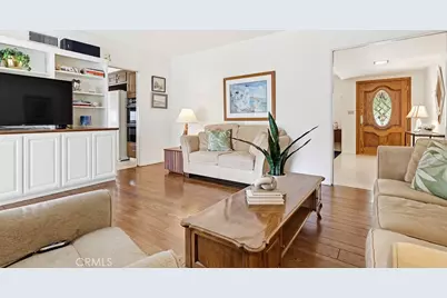 5728 Larryan, Woodland Hills, CA 91367 - Photo 9