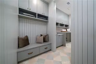 831 Teakwood Rd, Los Angeles, CA 90049 - Photo 49