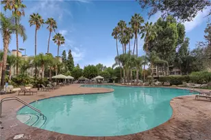 5510 Owensmouth Ave, Woodland Hills, CA 91367 - Photo 13