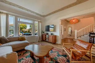 2283 W 25th St, Los Angeles, CA 90018 - Photo 5