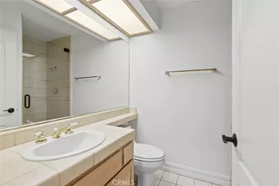 22557 Uhea, Woodland Hills, CA 91364 - Photo 19