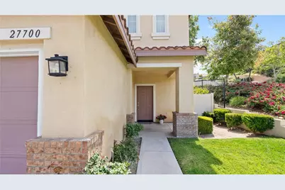 27700 Zeus, Canyon Country, CA 91351 - Photo 3