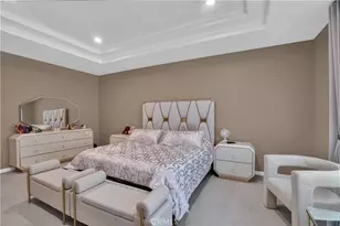 6921 Kian Ct, Van Nuys, CA 91406 - Photo 21