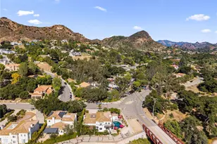 2305 Waring, Agoura Hills, CA 91301 - Photo 67