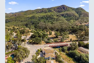 2305 Waring, Agoura Hills, CA 91301 - Photo 65