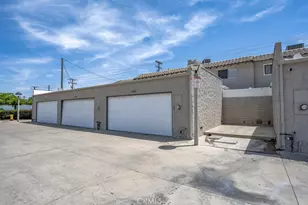 24223 La Glorita Cir, Newhall, CA 91321 - Photo 37