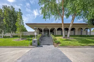 24223 La Glorita Cir, Newhall, CA 91321 - Photo 29
