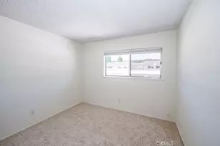 24223 La Glorita Cir, Newhall, CA 91321 - Photo 23