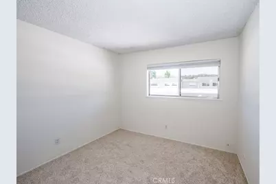 24223 La Glorita Circle, Newhall, CA 91321 - Photo 23
