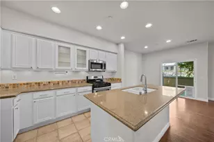 2681 Night Jasmin Dr, Simi Valley, CA 93065 - Photo 17