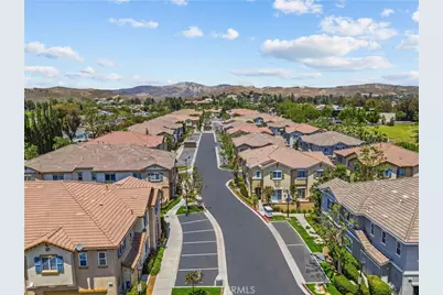 2681 Night Jasmin Drive, Simi Valley, CA 93065 - Photo 47