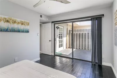 4327 Freedom #5, Calabasas, CA 91302 - Photo 15