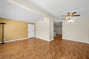 31301 Lakehills Road, Castaic, CA 91384 - Photo 5