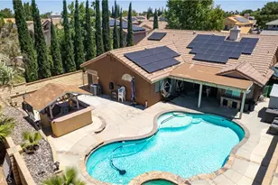 40053 Lloyds Ct, Palmdale, CA 93551 - Photo 3