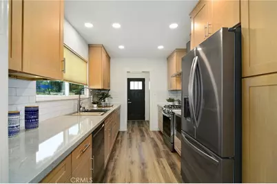 5627 Le Sage, Woodland Hills, CA 91367 - Photo 15