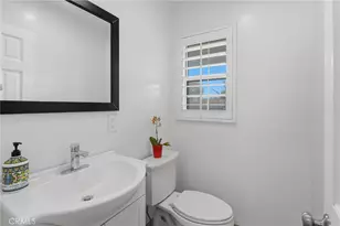19041 Vintage St, Northridge, CA 91324 - Photo 23