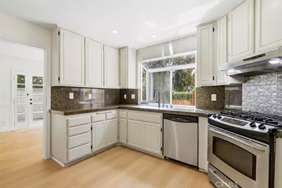 4301 Willow Glen, Calabasas, CA 91302 - Photo 11