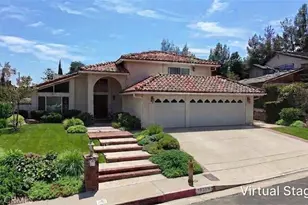 18599 Calle Vista, Porter Ranch, CA 91326 - Photo 3