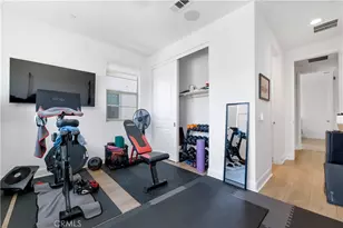 21611 Canyon Cv, Chatsworth, CA 91311 - Photo 27