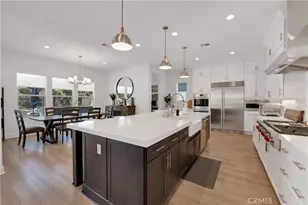21611 Canyon Cv, Chatsworth, CA 91311 - Photo 9