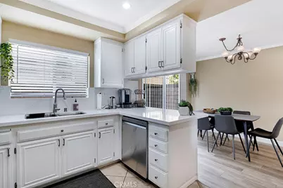 753 Warwick Ave, Thousand Oaks, CA 91360 - Photo 9