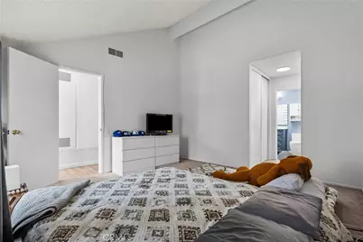 14401 Plummer, Panorama City, CA 91402 - Photo 27