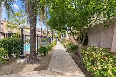 14401 Plummer, Panorama City, CA 91402 - Photo 41