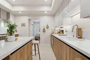 851 N San Vicente Blvd, West Hollywood, CA 90069 - Photo 19