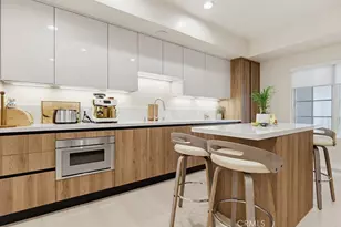 851 N San Vicente Blvd, West Hollywood, CA 90069 - Photo 21