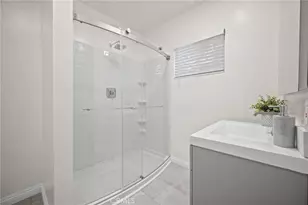 15445 Archwood St, Van Nuys, CA 91406 - Photo 15
