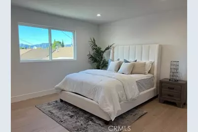 13357 W Cellest Parkway, Pacoima, CA 91331 - Photo 11