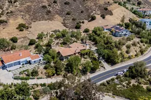 63 Coolwater, Bell Canyon, CA 91307 - Photo 3