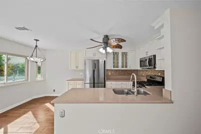2031 Morning Glory, Simi Valley, CA 93065 - Photo 19