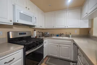 335 N Adams Street #112, Glendale, CA 91206 - Photo 29