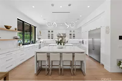 23042 Calvert Street, Woodland Hills, CA 91367 - Photo 15