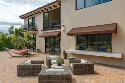 23042 Calvert Street, Woodland Hills, CA 91367 - Photo 51