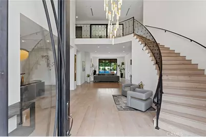 23042 Calvert Street, Woodland Hills, CA 91367 - Photo 11
