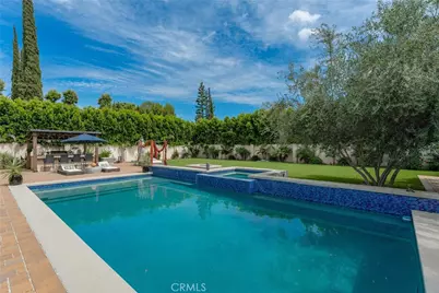 23042 Calvert Street, Woodland Hills, CA 91367 - Photo 41