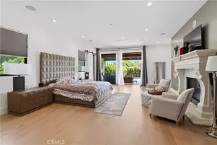 23042 Calvert St, Woodland Hills, CA 91367 - Photo 27