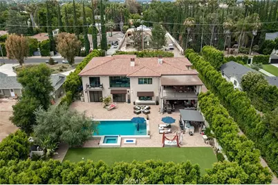 23042 Calvert Street, Woodland Hills, CA 91367 - Photo 61