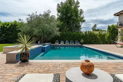 23042 Calvert Street, Woodland Hills, CA 91367 - Photo 45