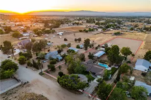 2555 W Ave M8, Palmdale, CA 93551 - Photo 3