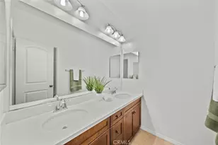 20726 Celadon Ct, Saugus, CA 91350 - Photo 25