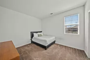 20726 Celadon Ct, Saugus, CA 91350 - Photo 27