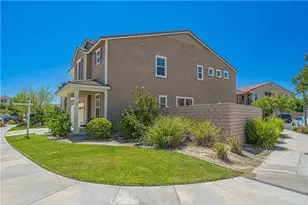 20726 Celadon Ct, Saugus, CA 91350 - Photo 47