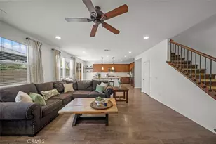 20726 Celadon Ct, Saugus, CA 91350 - Photo 13