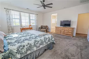 20726 Celadon Ct, Saugus, CA 91350 - Photo 25